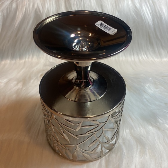 “Vine Leaf Pedestal“ 3-Wick Candle Holder shiny branches, Bath & Body Works, NWT - Picture 7 of 9